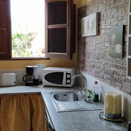 Casa Vieja Apartment *